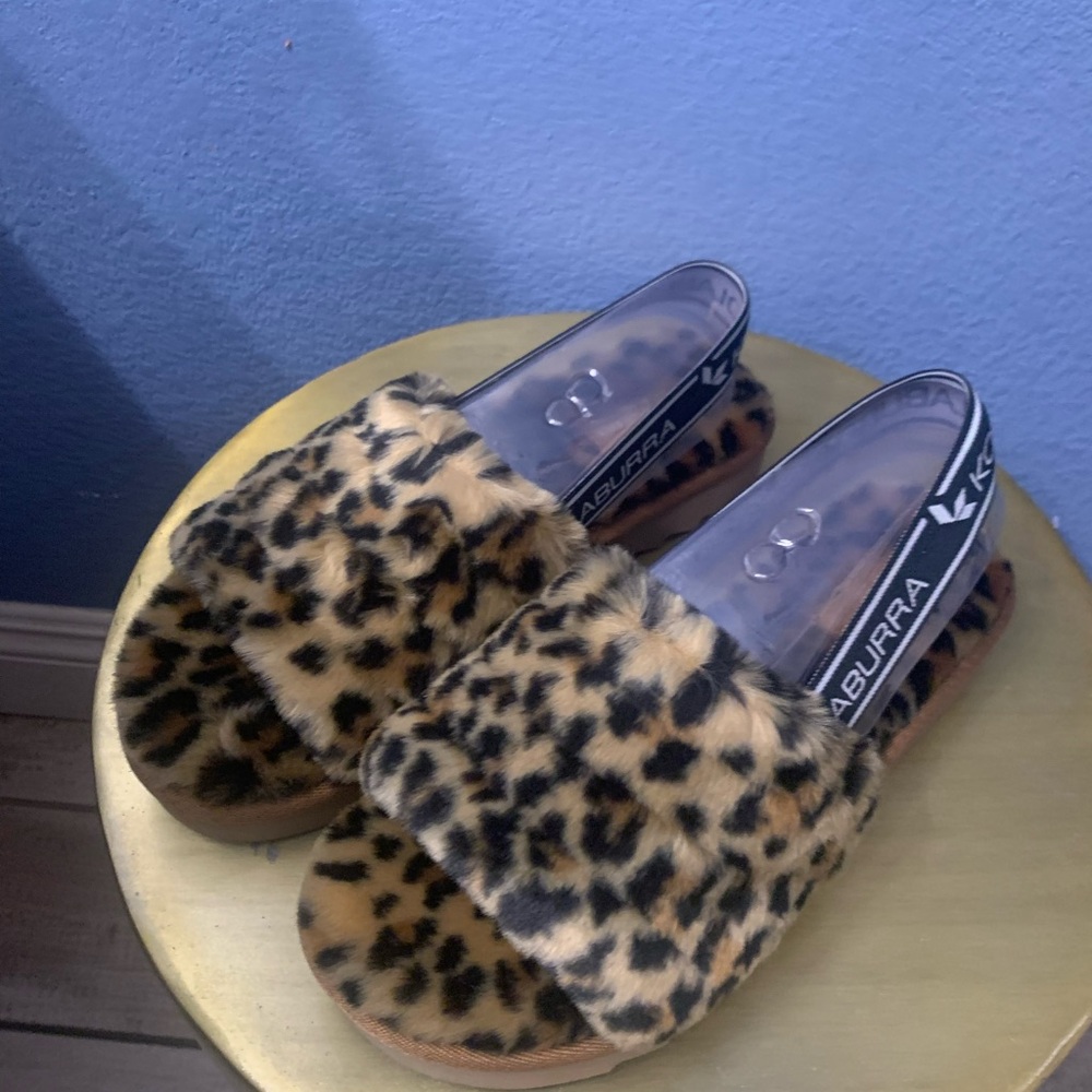 Koolaburra Leopard Faux Fur Slides